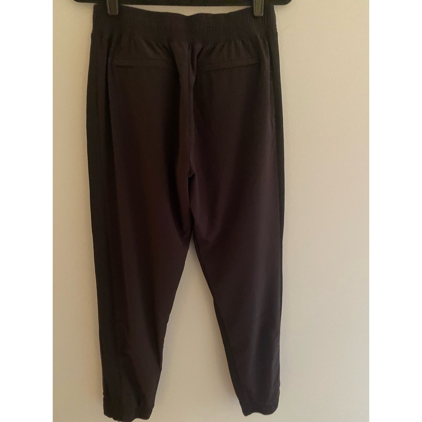 Athleta Brooklyn Jogger Pants Size 8