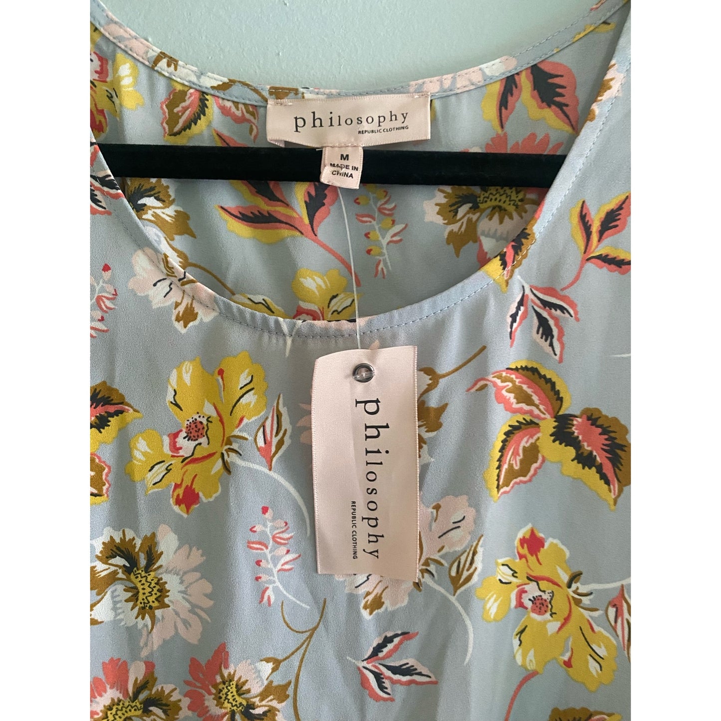 NWT Philosophy Republic Clothing Floral Top Size M