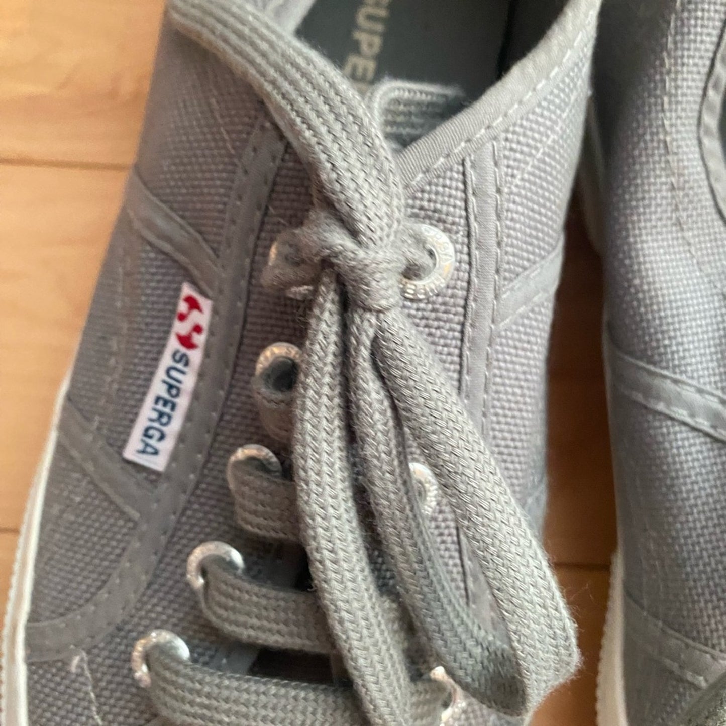 Women’s Superga Sneakers Size 7.5