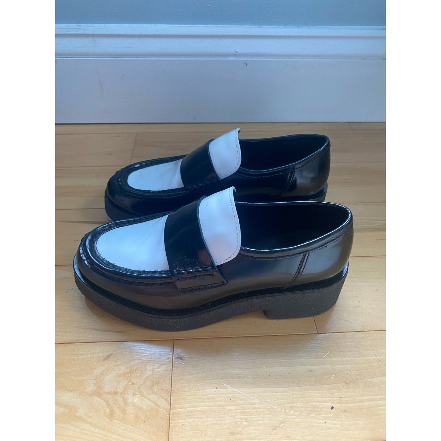 Koio Bari Black and White Loafers Size 36