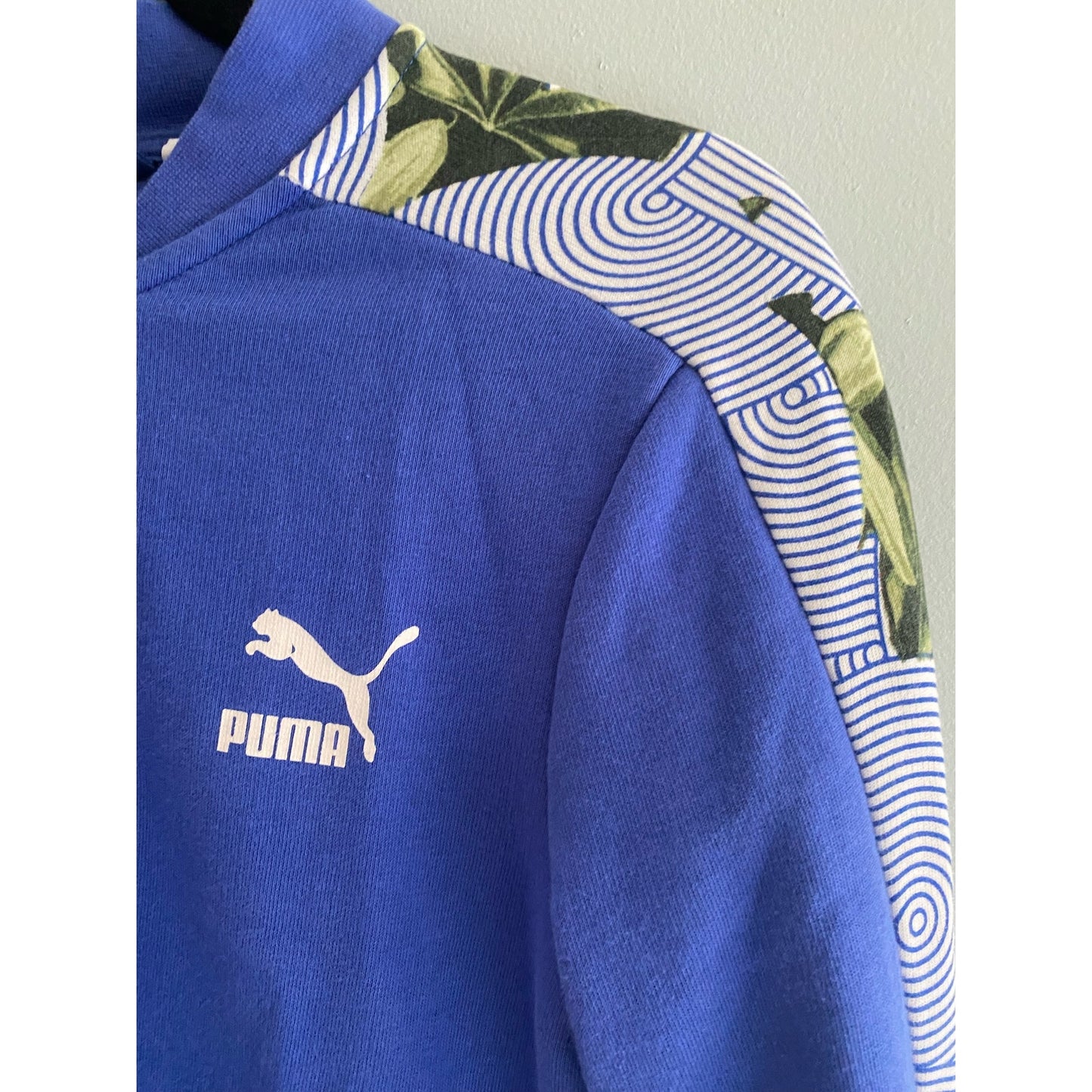 Puma Zip-up Jacket Size S