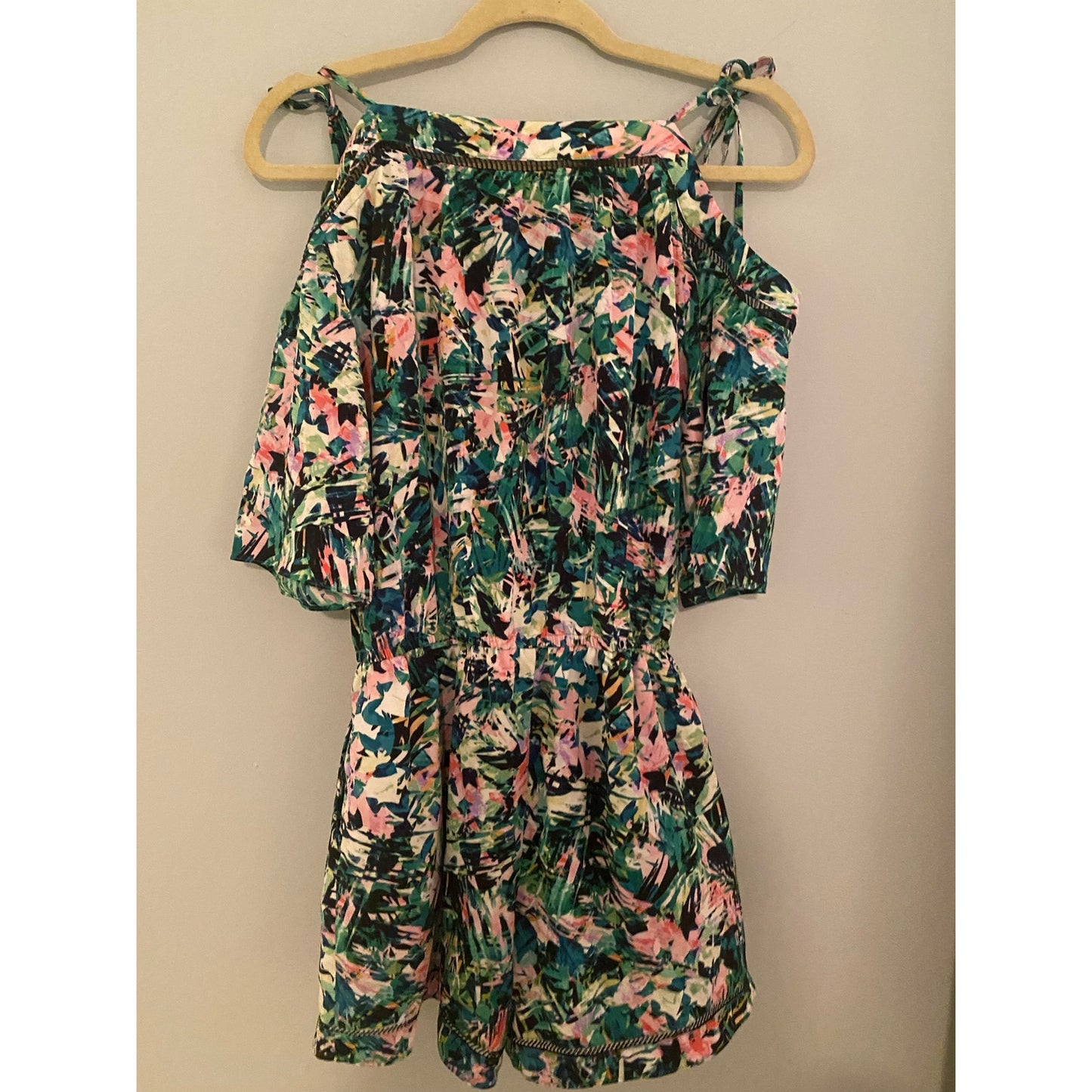 NWOT Clover and Sloane Romper Size S