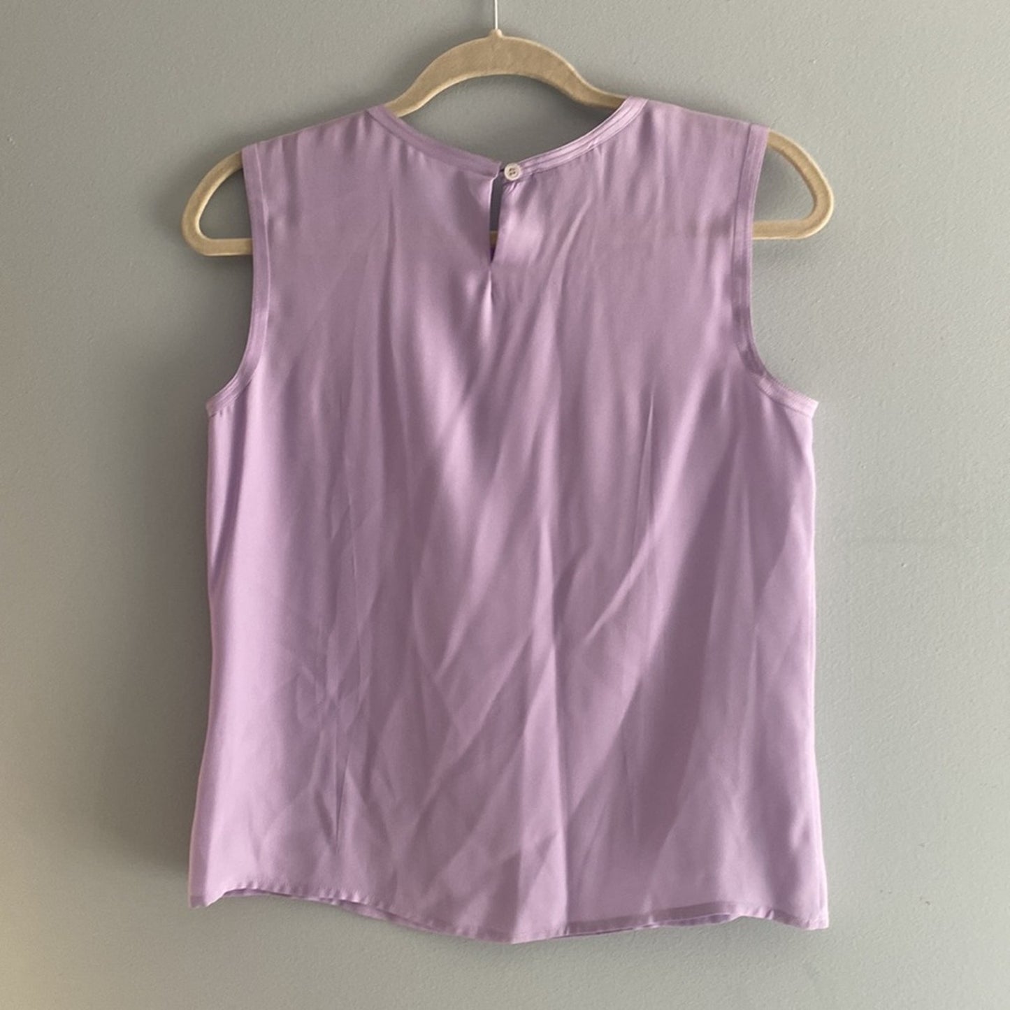 Escada silk violet sleeveless shirt size 34