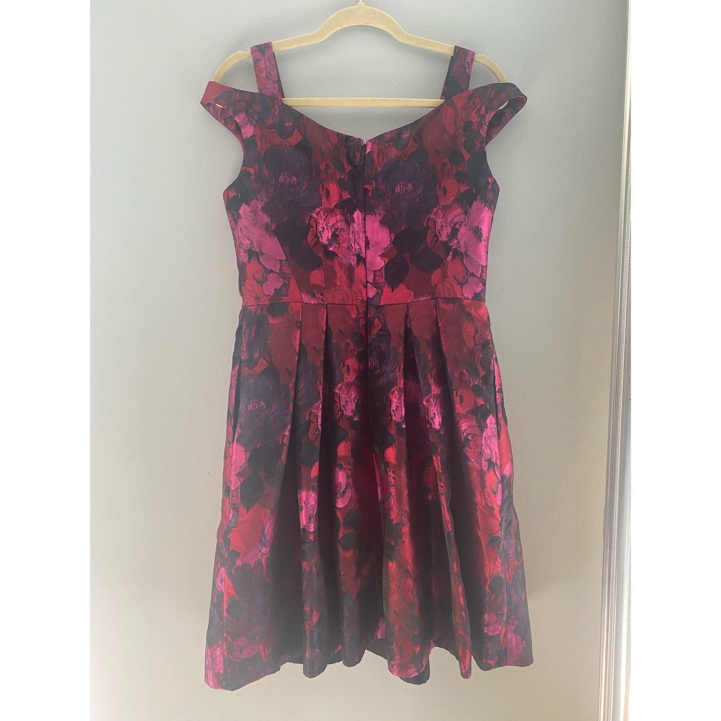 Maggy London Jaquard Floral Formal Dress Size 10