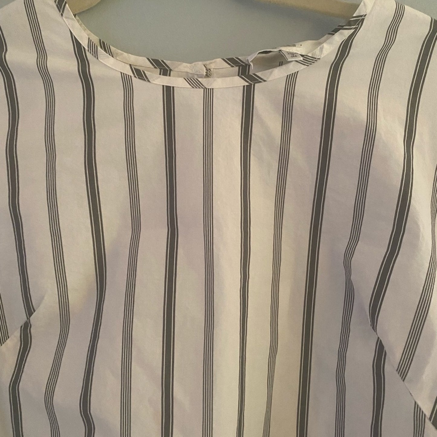 Milly White & Gray Gabby Stripe Long Sleeve Blouse size 10