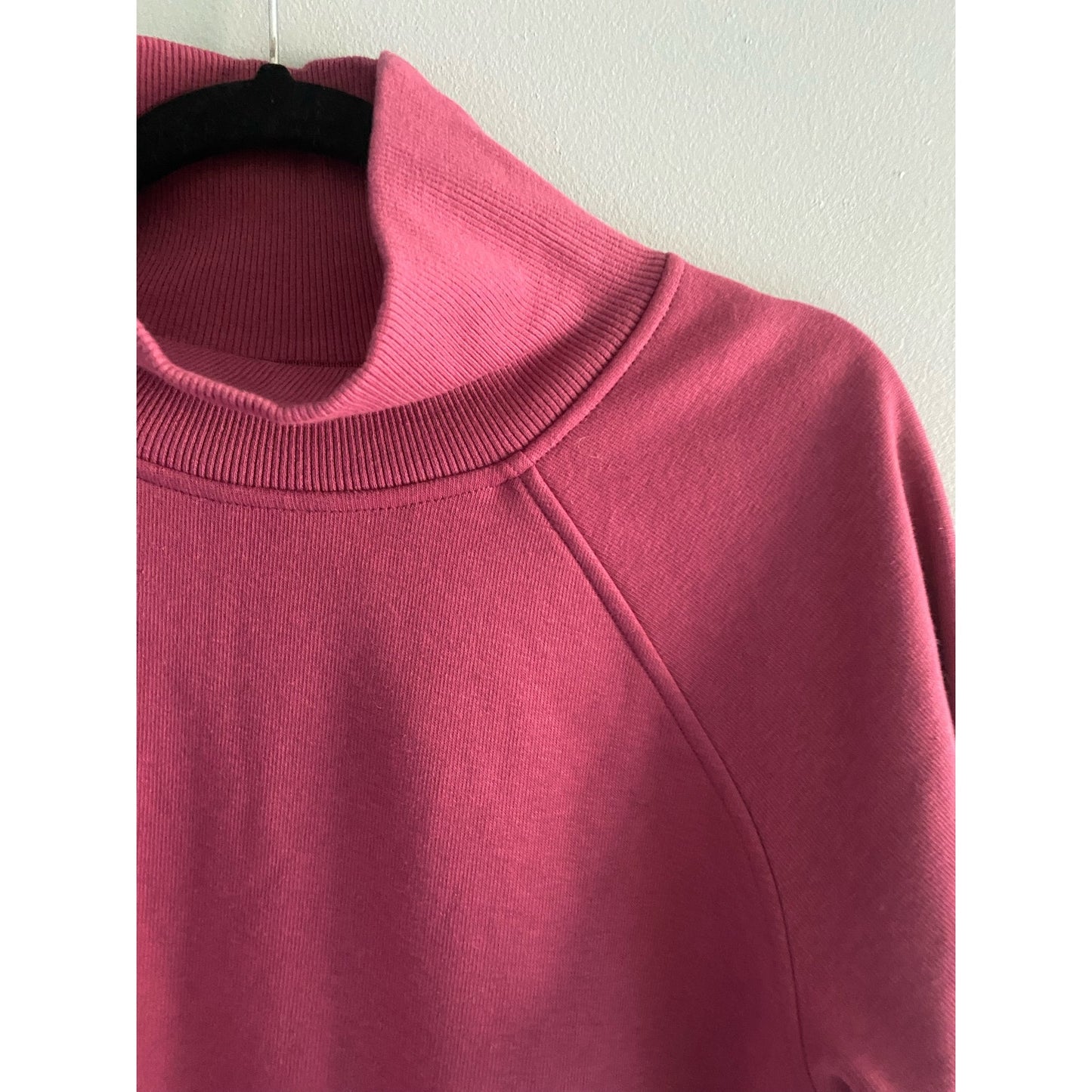 Athleta Cozy Karma Sweatshirt Size XS