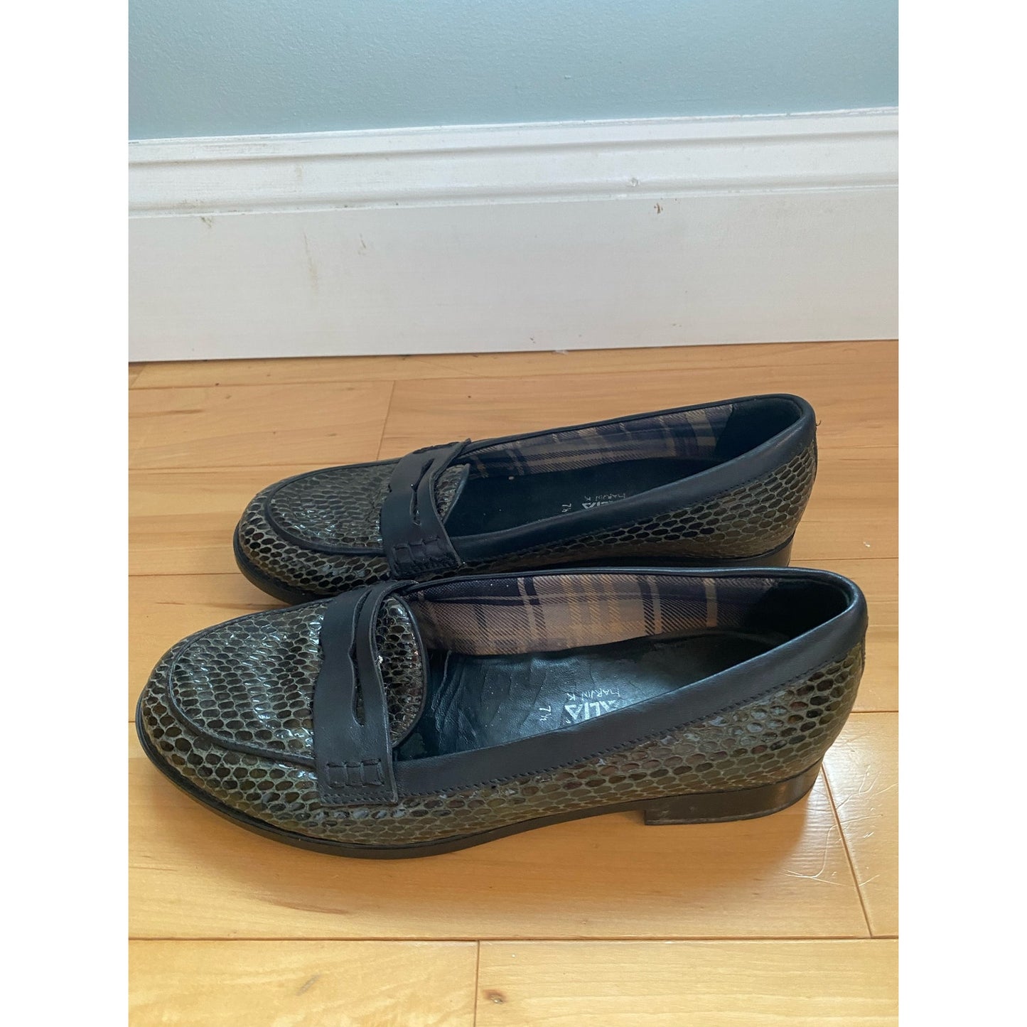 Aquatalia By Marvin K Snakeskin Embossed Shoes Size 38