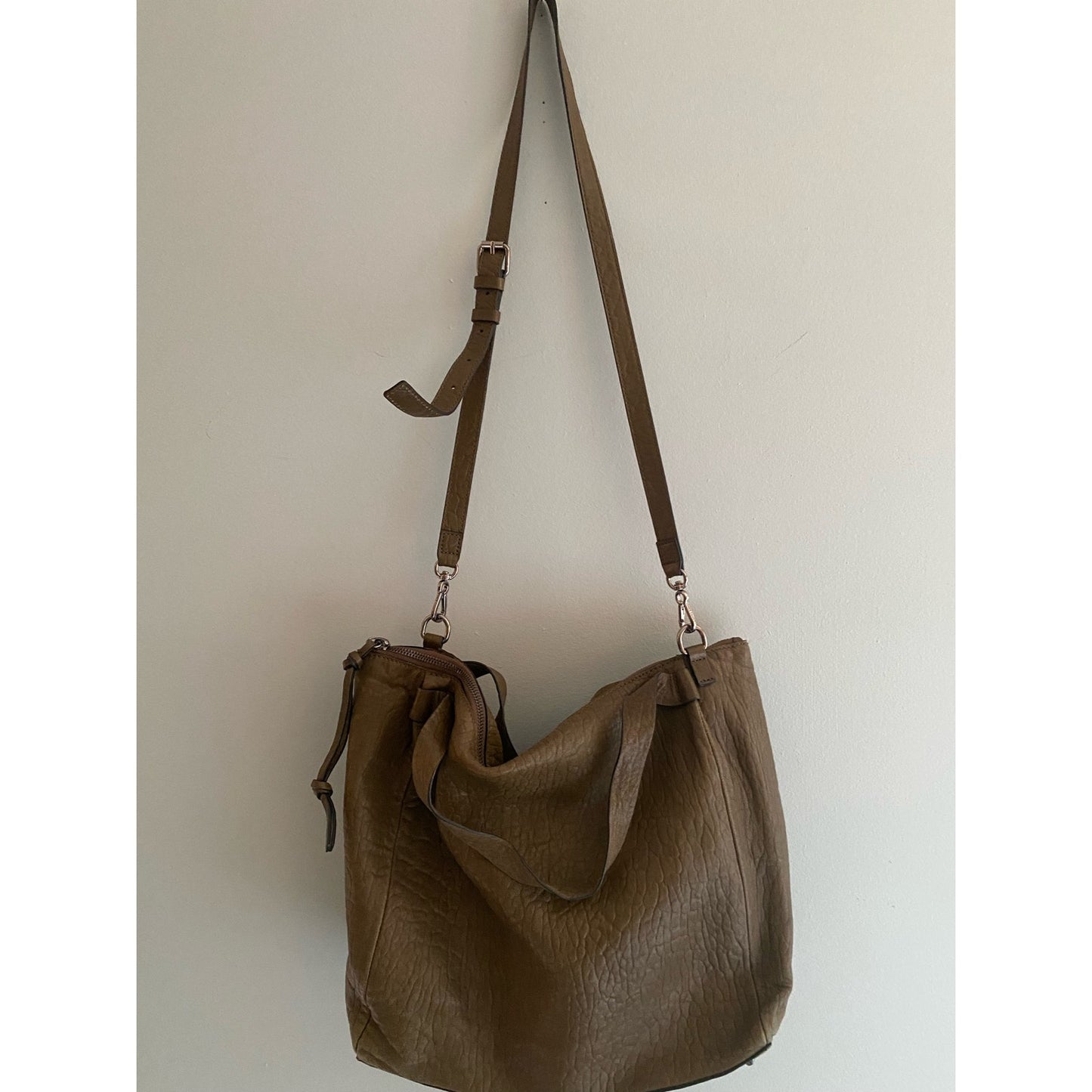 Vincent Camuto Arlow Pebbled Leather Ctossbody Handbag