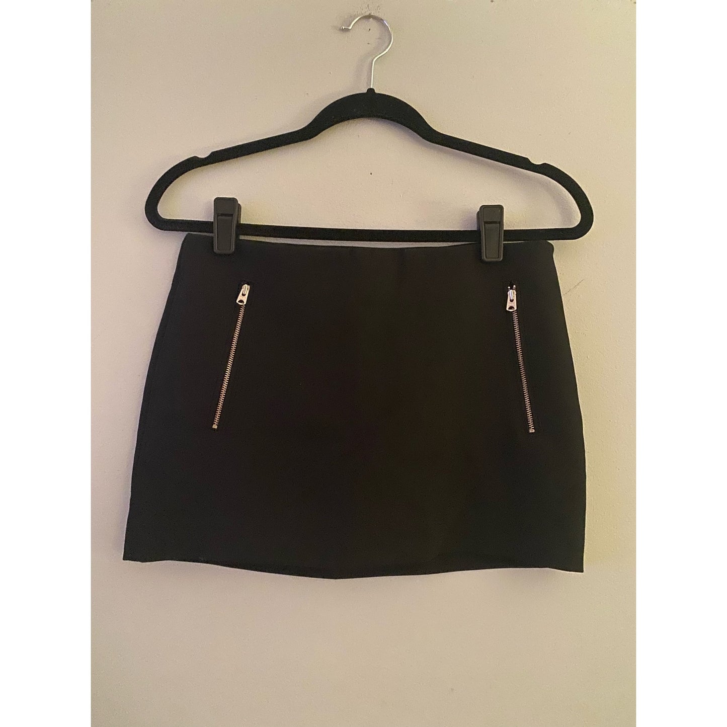 Aritzia Wilfred Ponte Clairaut Blk Mini Moto Skirt Size 2