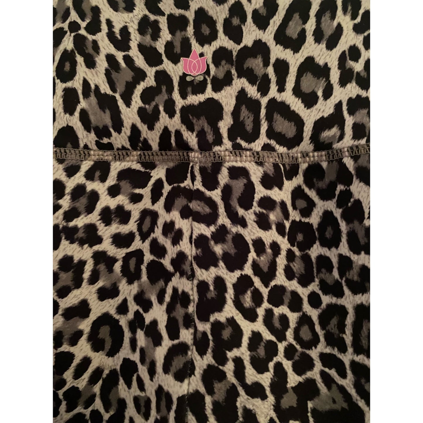 Kira Grace Leopard Leggings Size S