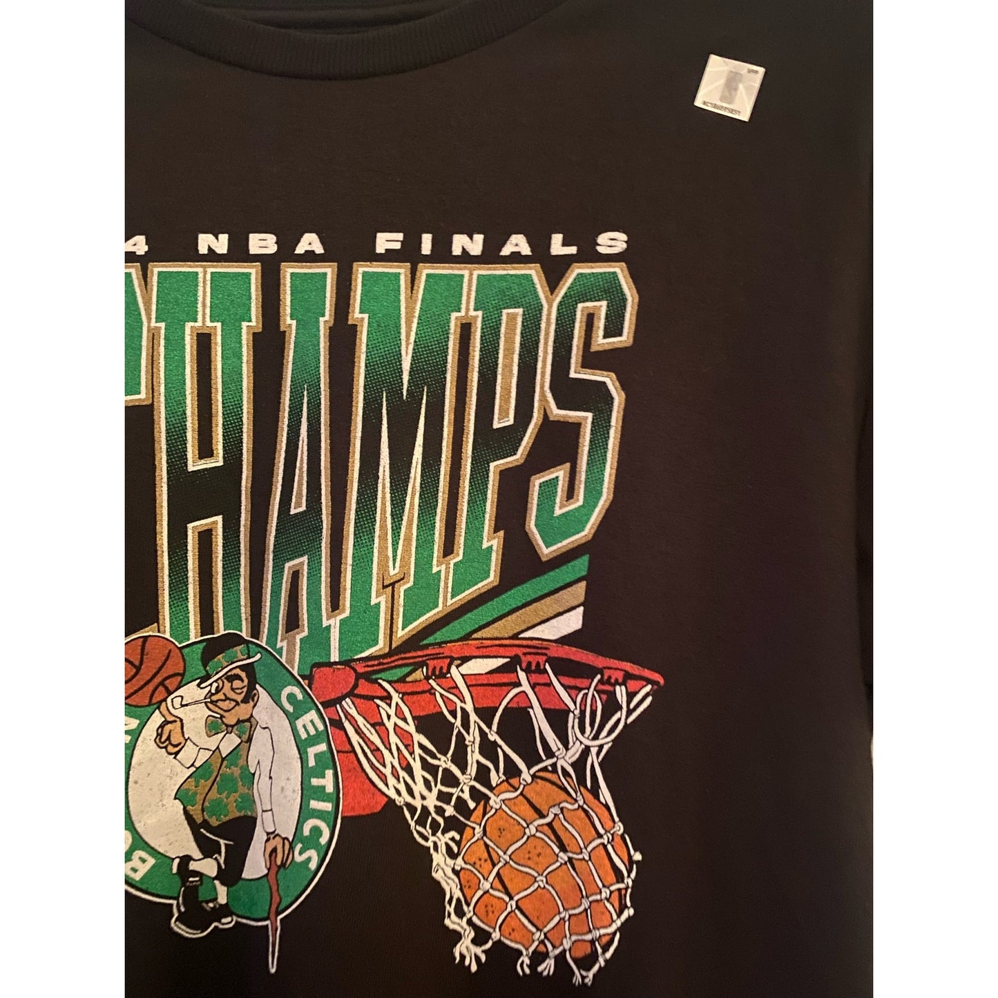 NWOT Boston Celtics NBA Champs Youth XL T-Shirt