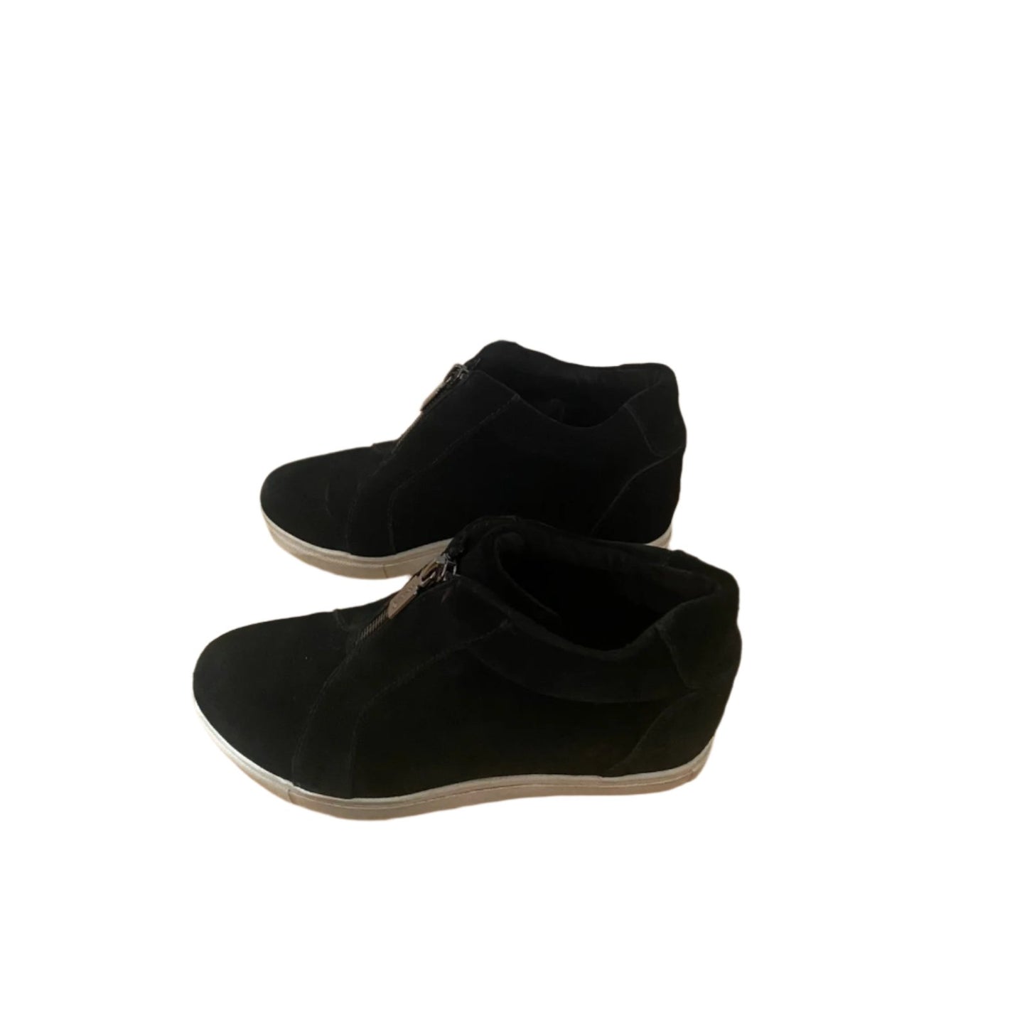 Blondo Glenda Black Suede Sneakers Size 6