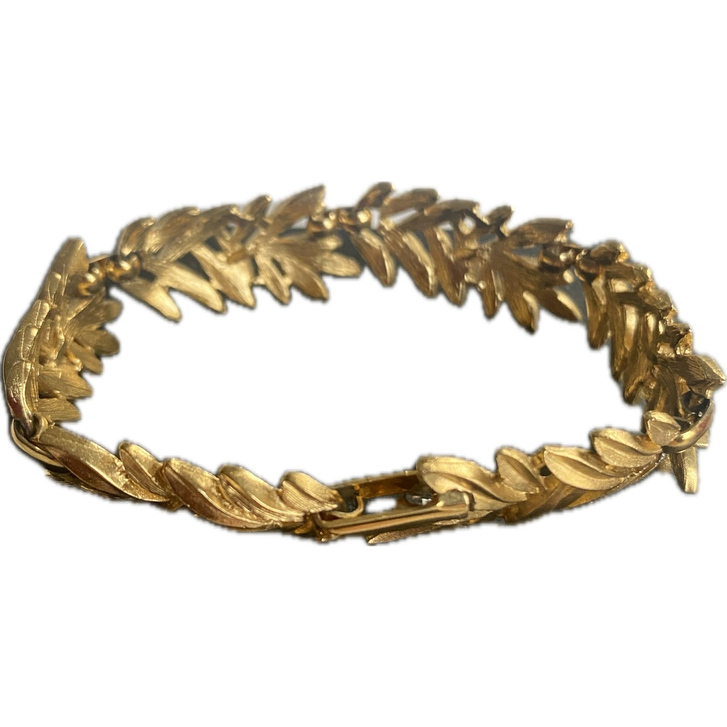 Vintage Trifari Gold Leaf Bracelet