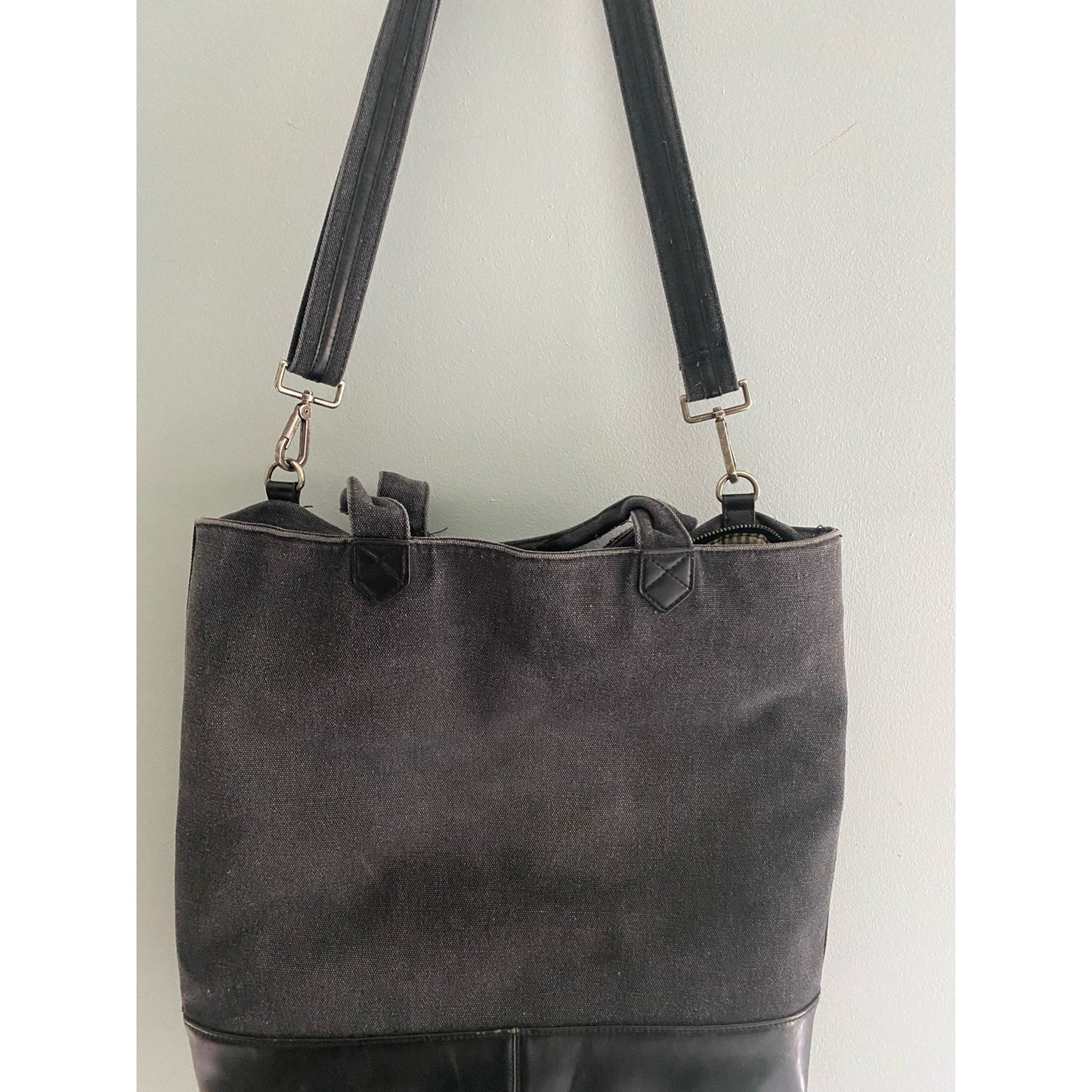 Brouk & Co. Excursion Tote