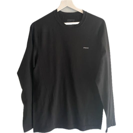 Patagonia Capilene Midweight Baselayer in Black Size M