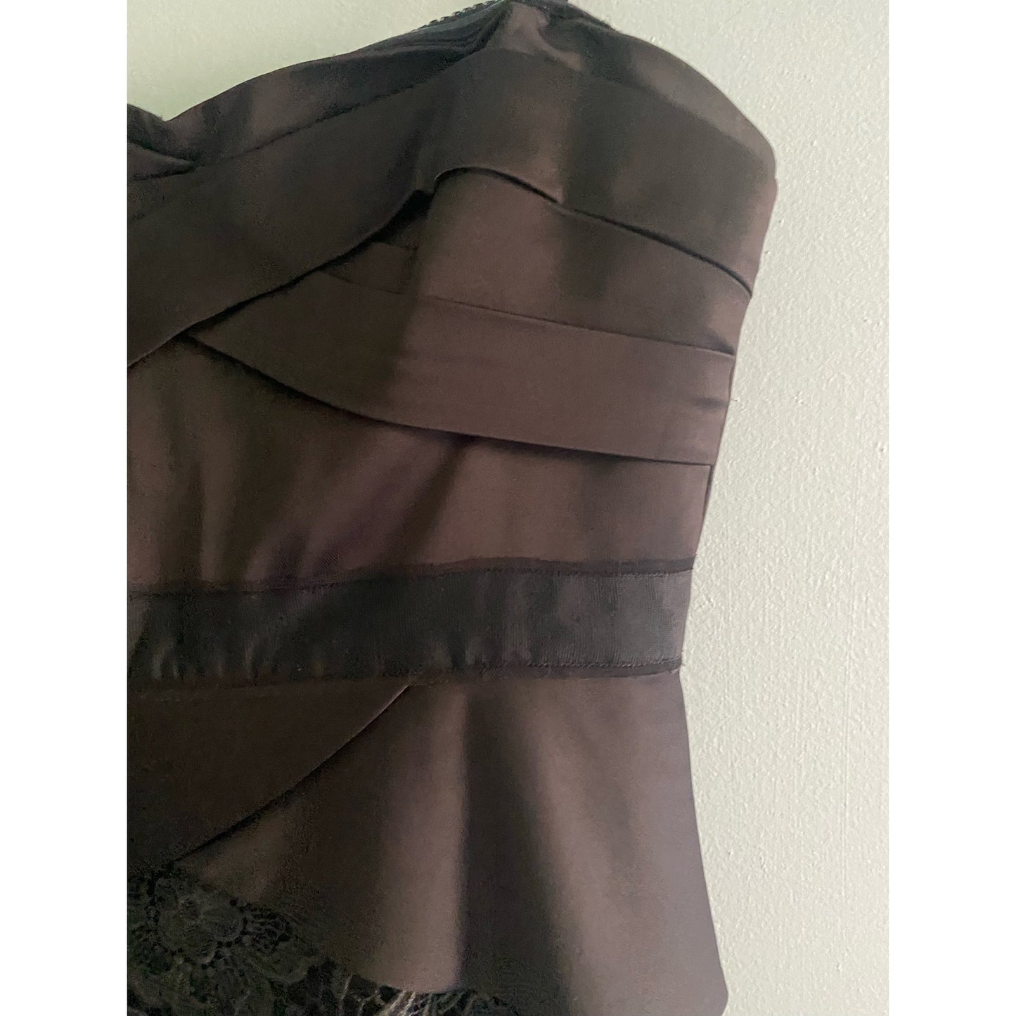 BCBGMAXAZRIA Black Lace & Satin Cocktail Party Dress Size 8