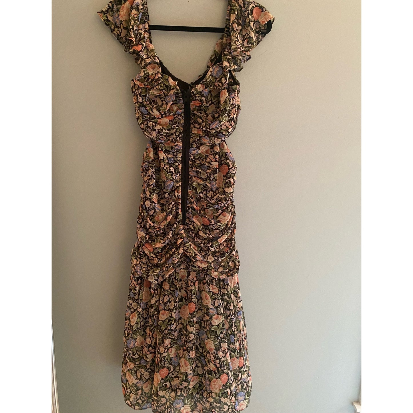 NWOT Astr The Label Devereaux Floral Dress Size S