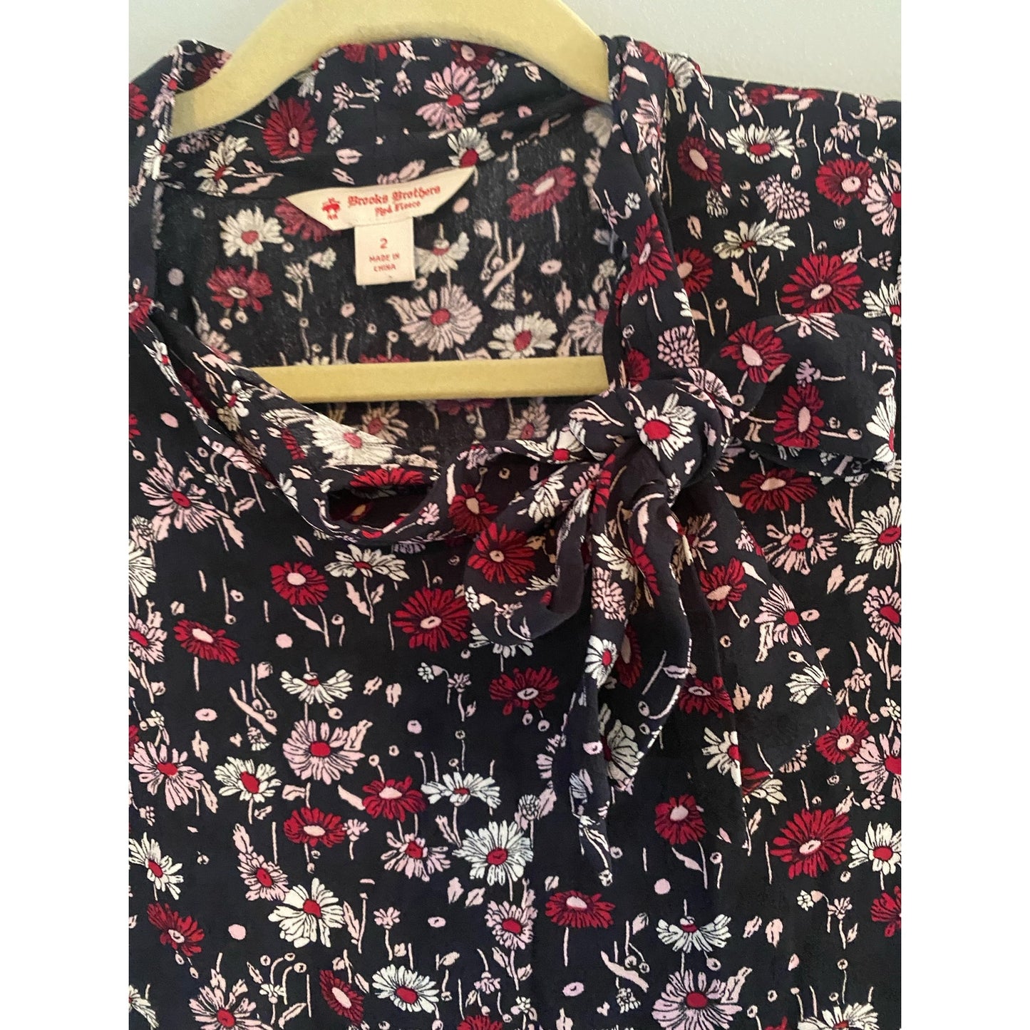 NWOT Brooks Brothers Red Fleece Floral Top Size 2