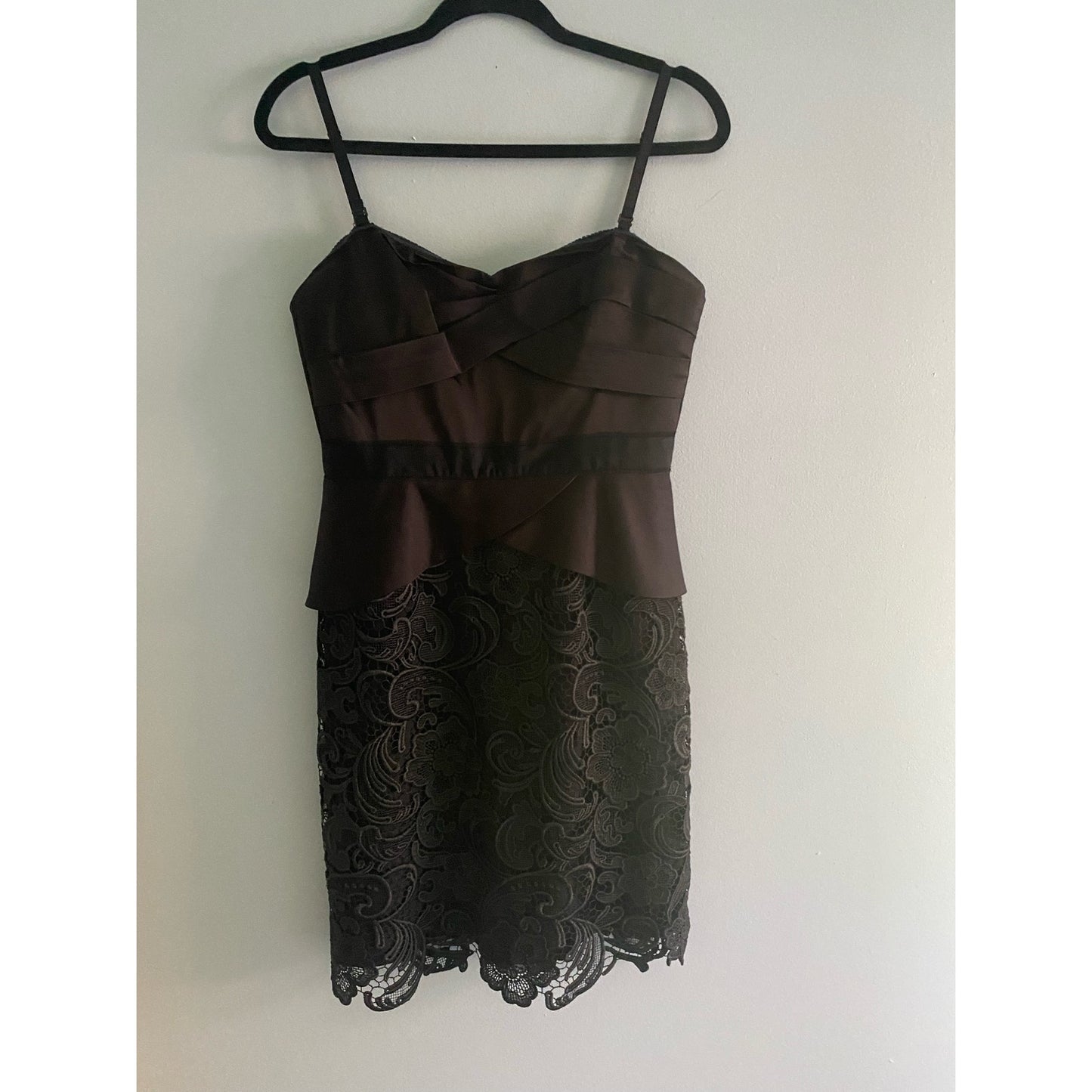 BCBGMAXAZRIA Black Lace & Satin Cocktail Party Dress Size 8