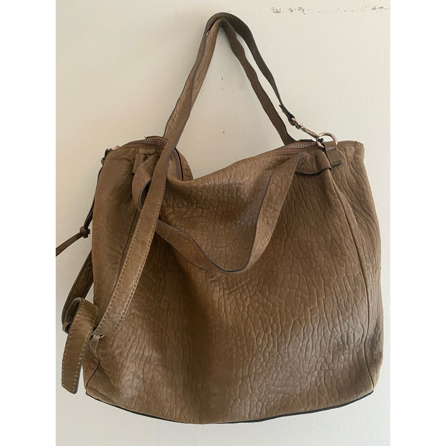 Vincent Camuto Arlow Pebbled Leather Ctossbody Handbag