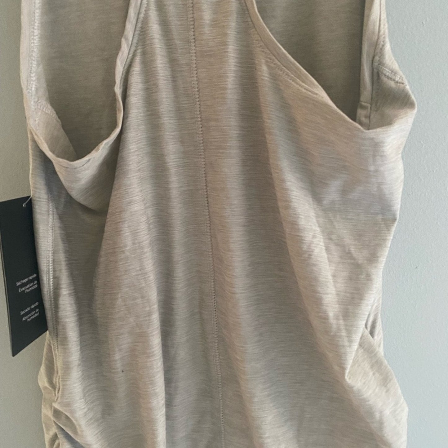 NWT New Balance Dry tank size S