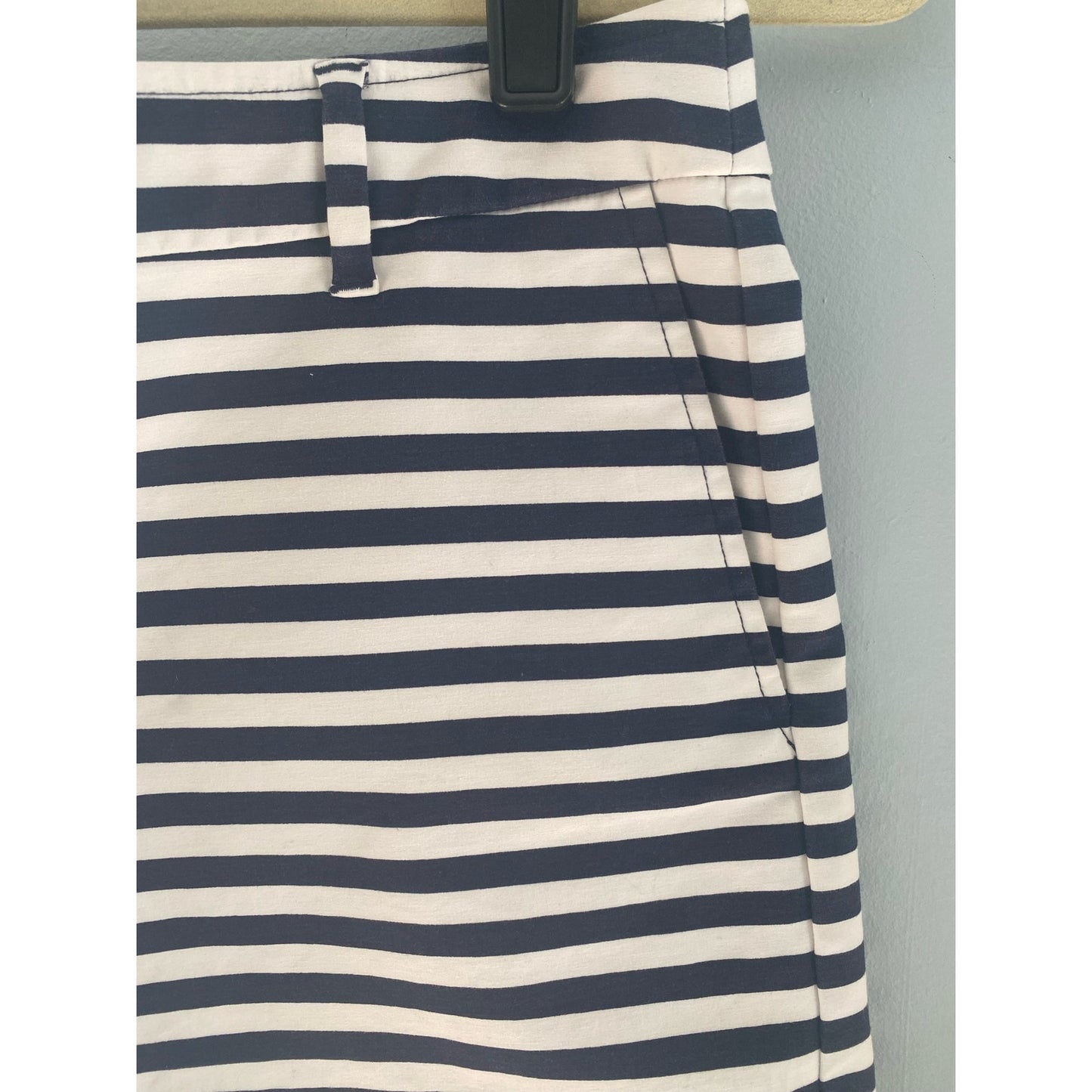 Boden Navy And White Striped Shorts Size 4