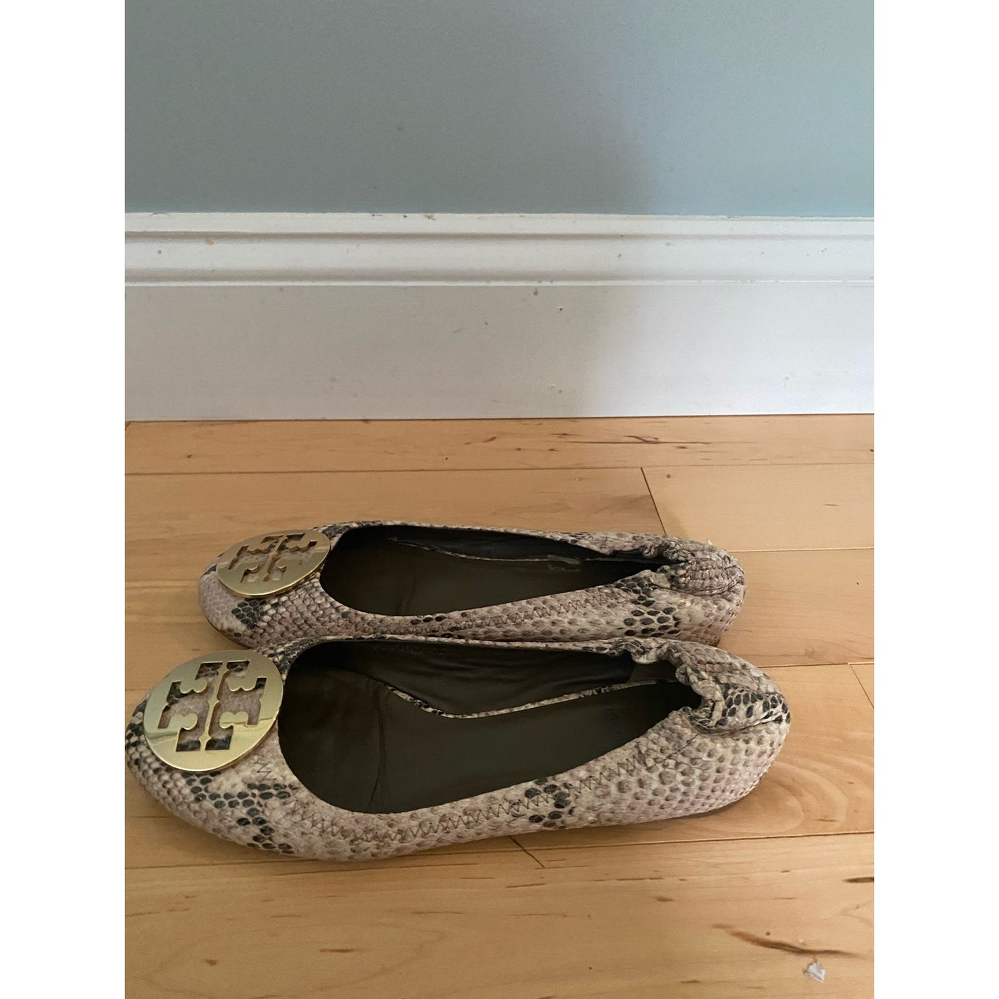 Tory Burch Reva Snakeskin Ballet Plats Size 8.5