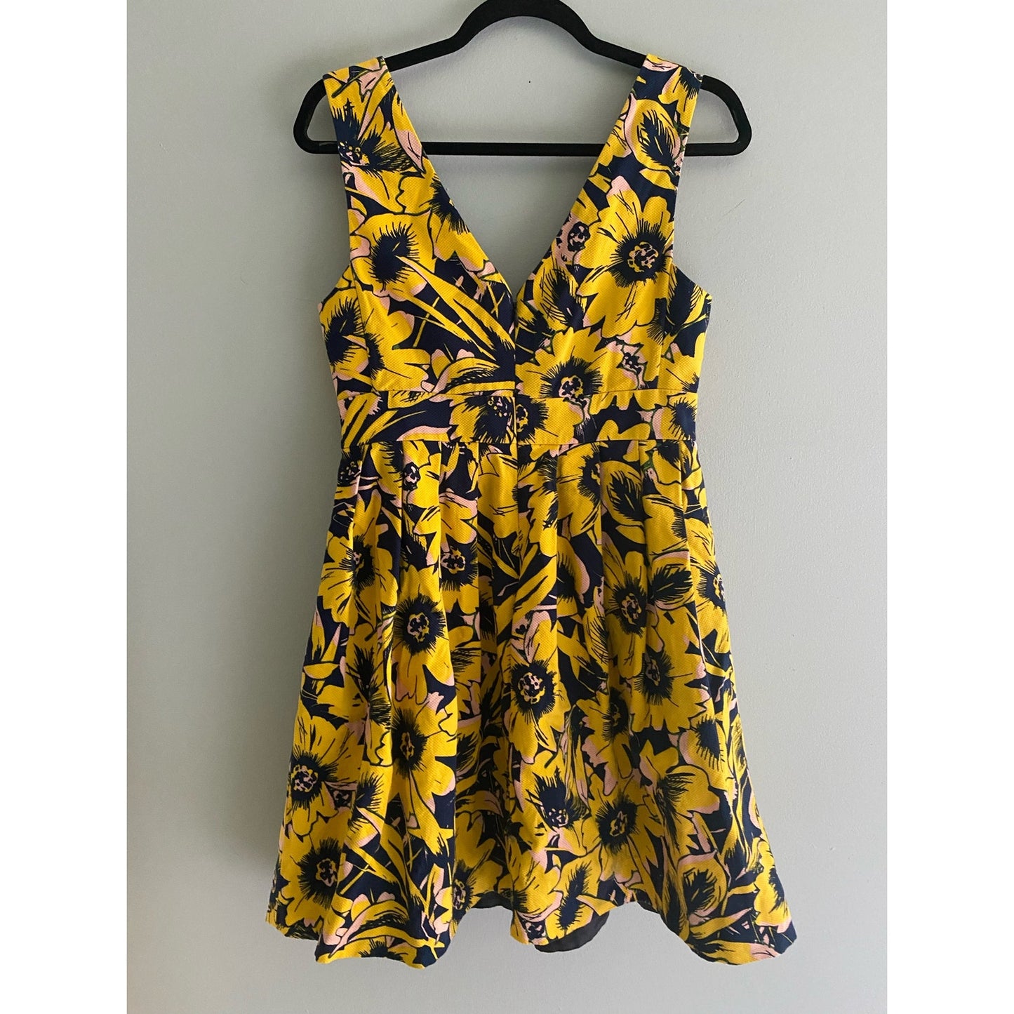 NWOT J. Crew Flare Floral Dress Size 4