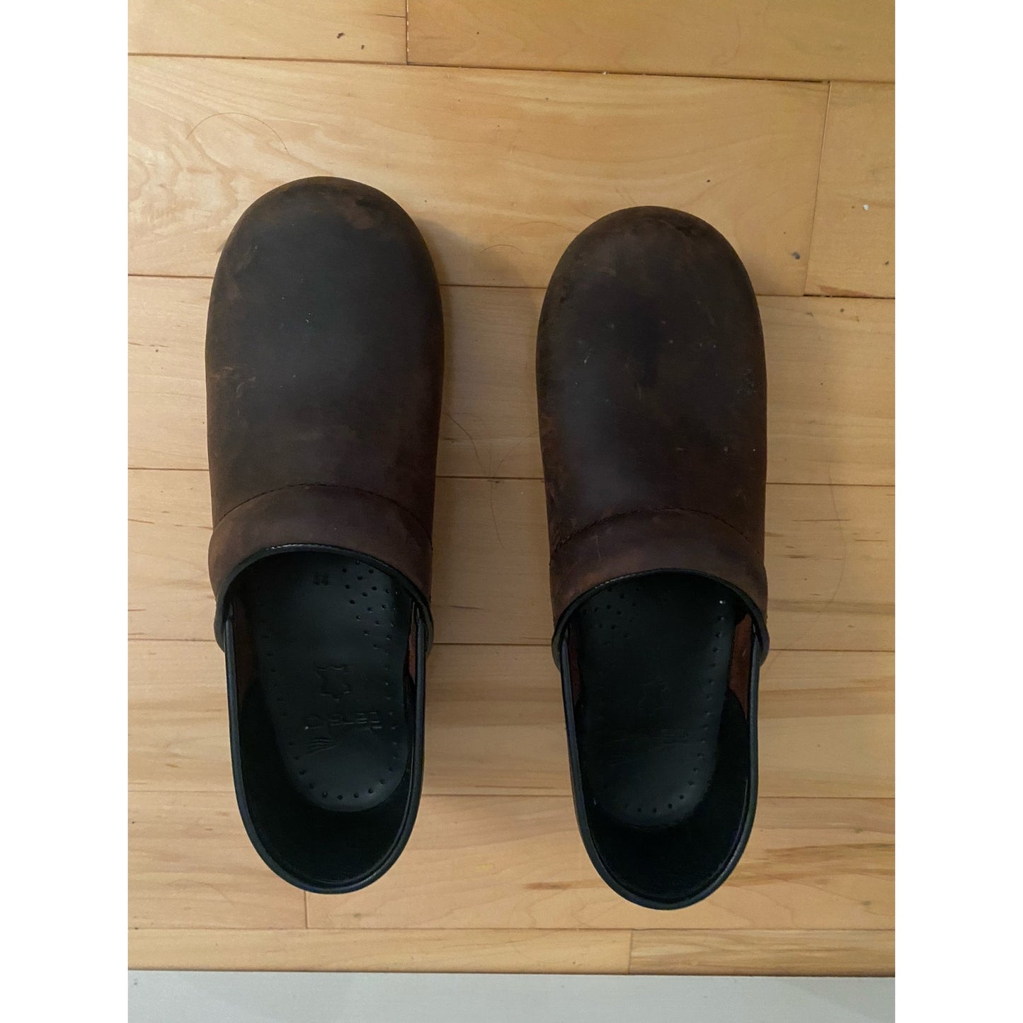 Dansko Professional Brown Clogs Size 39