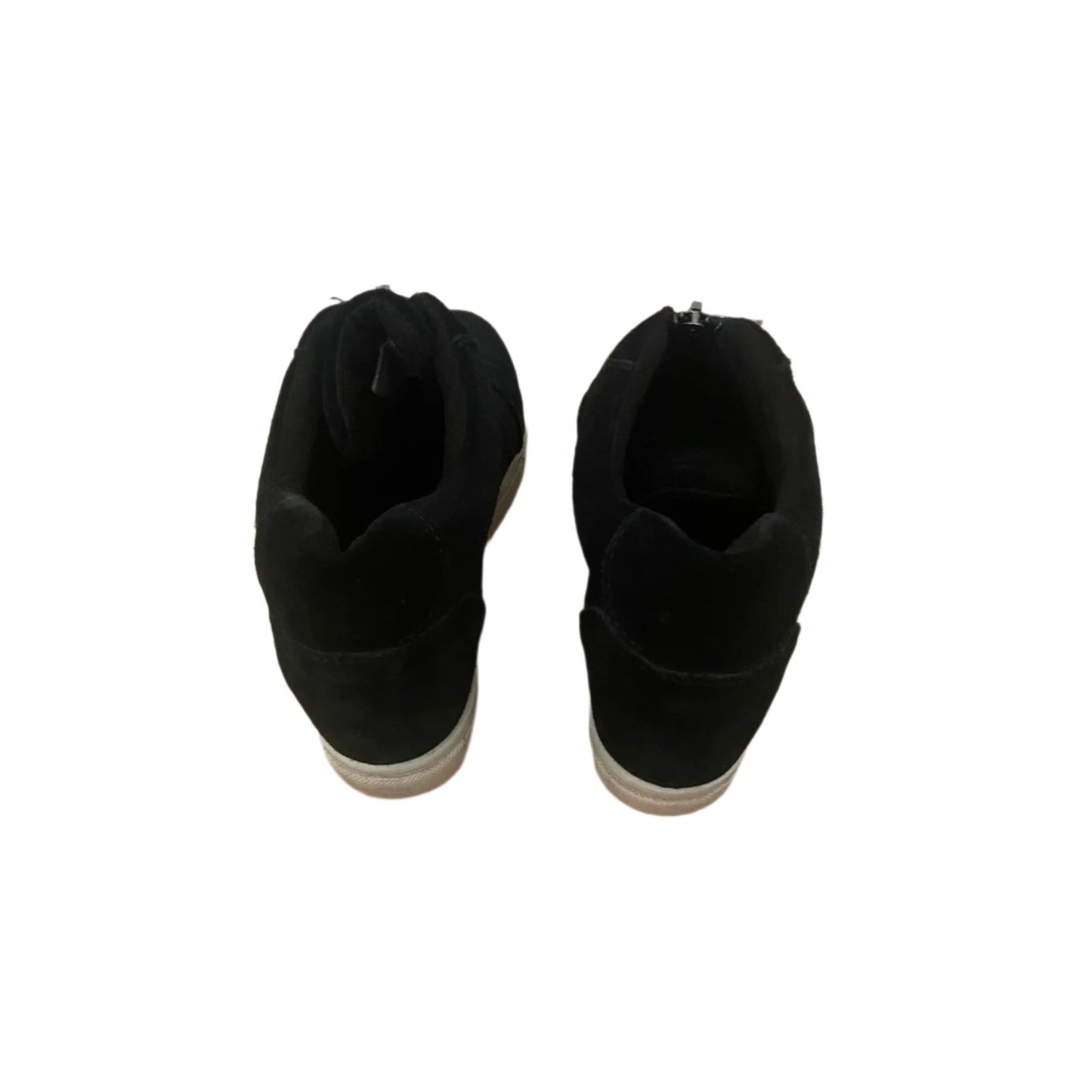 Blondo Glenda Black Suede Sneakers Size 6