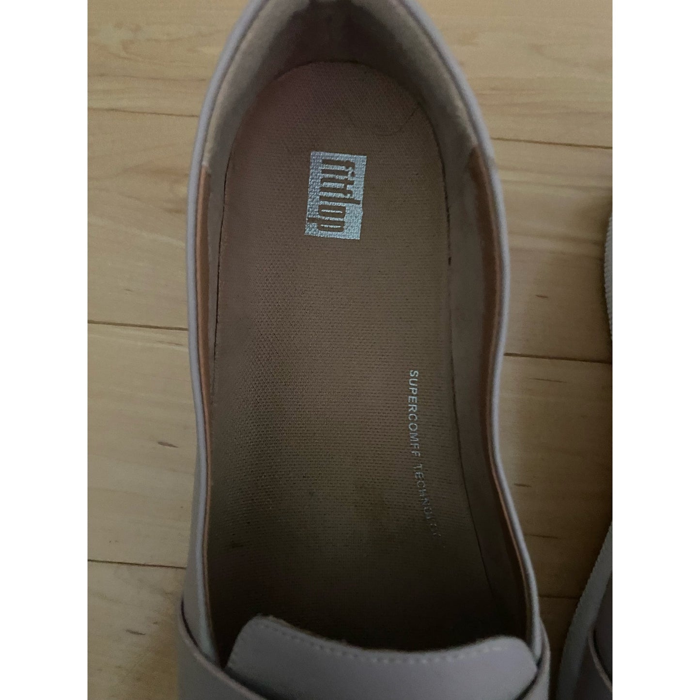 Fitflop Superskate Fringe Tan Loafers Size 10