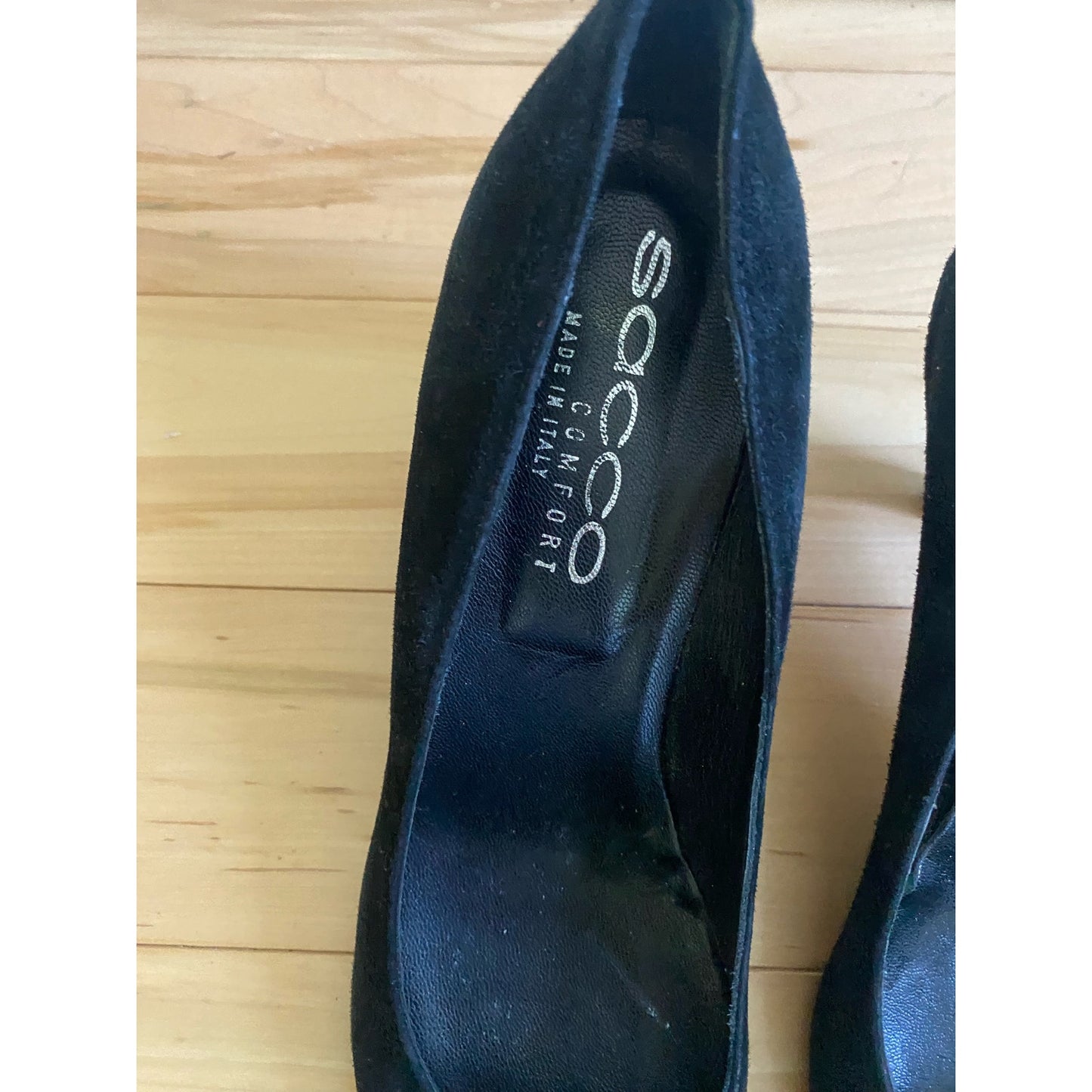 Sacco Comfort Black Suede Shoes Size 38.5