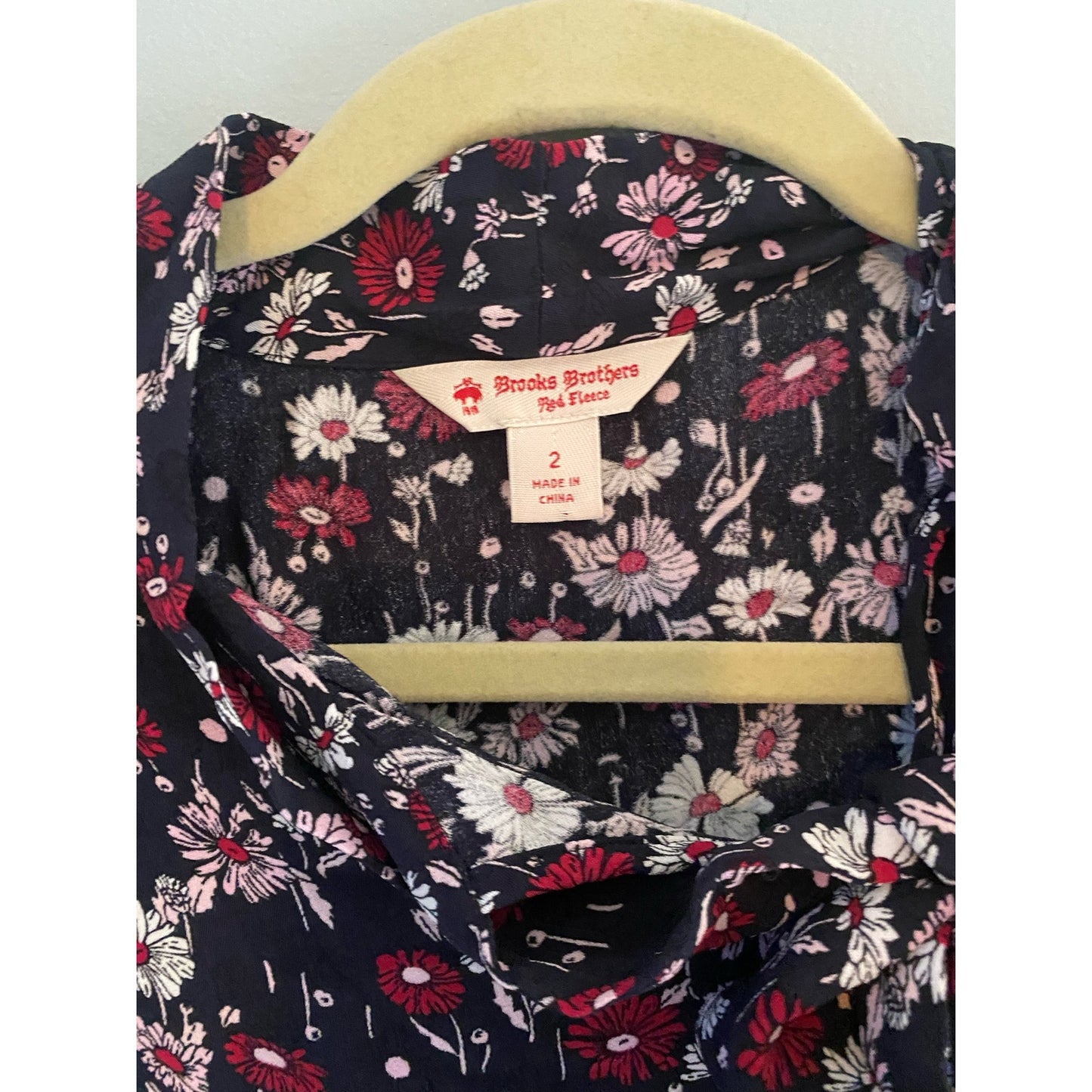 NWOT Brooks Brothers Red Fleece Floral Top Size 2