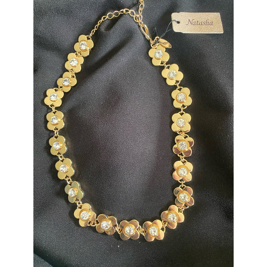 NWT Natasha Gold Plated Flower Necklace