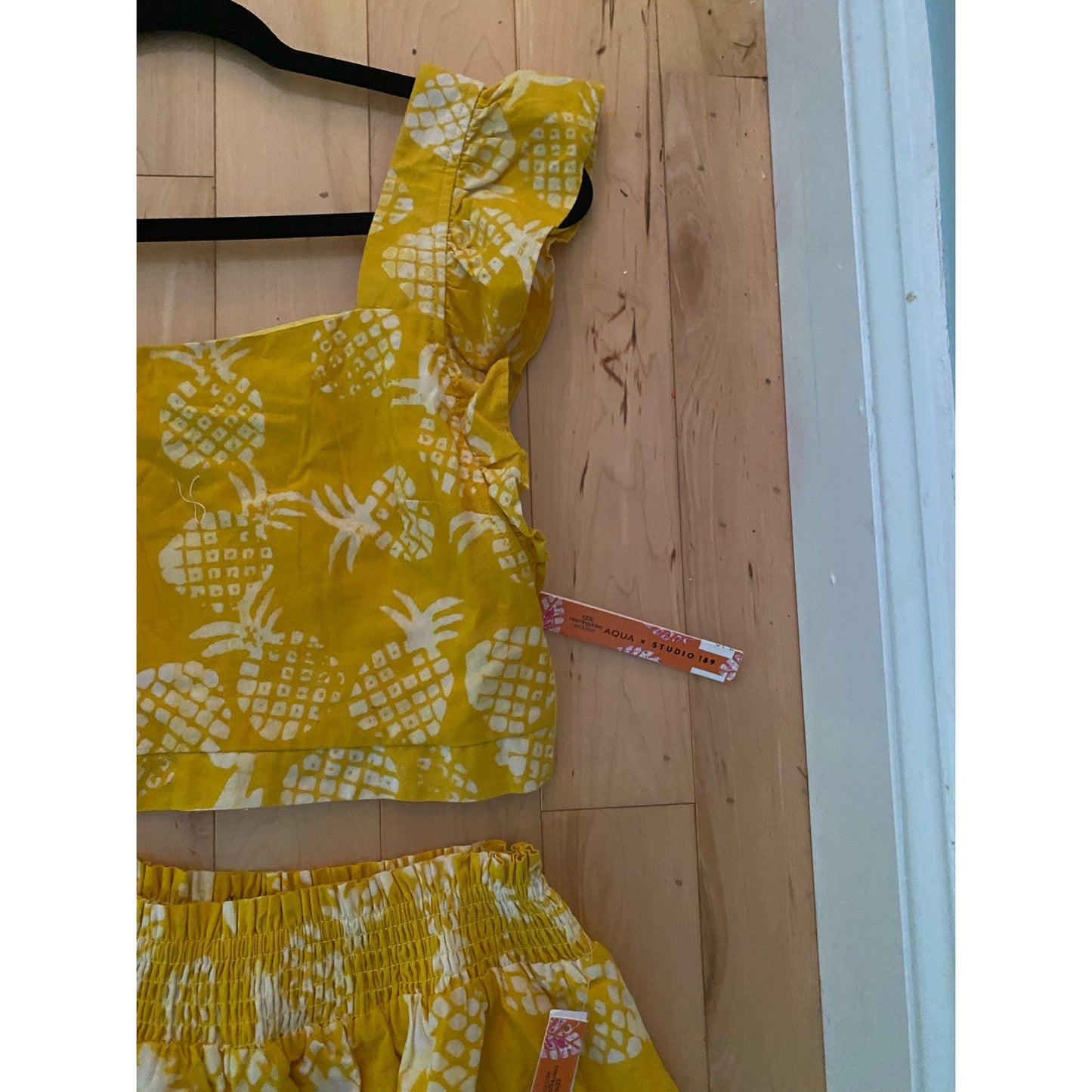 NWT Aqua X Studio 189 Yellow Pinapple Cropped Top and Skirt Set Size S